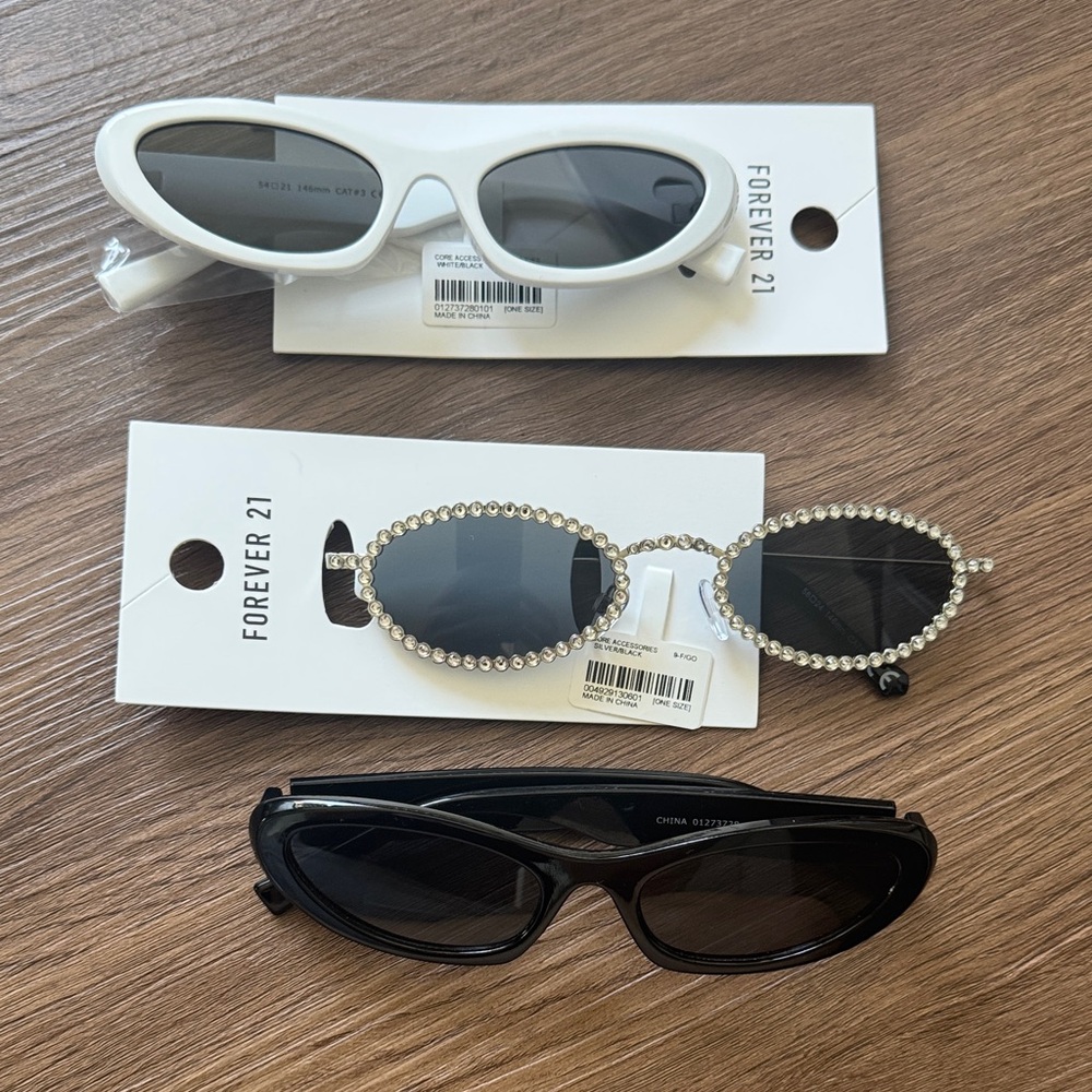 Forever 21 White, Black, and Diamond Sunglasses Set